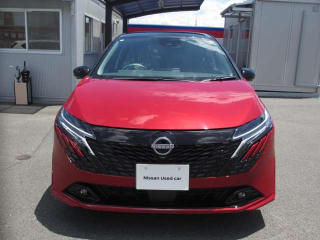 納車前には入念な点検整備をさせていただいております♪もちろん全車走行距離無制限・ワイド保証付きですので購入後も安心して乗って頂けます♪