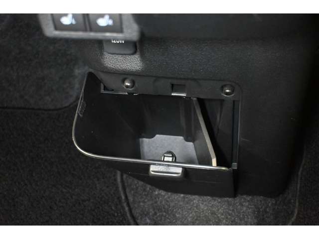 収納場所が豊富で室内もスッキリ！