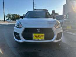 ★支払総額の他に費用は頂きません★支払総額には納車前の点検料、諸経費、税金がすべて含まれております。遠隔地か、オプションをつけなければ、価格以上は頂きません。安心表示です！