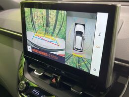 【パノラミックビューモニター】専用のカメラにより、上から見下ろしたような視点で360度クルマの周囲を確認することができます☆死角部分も確認しやすく、狭い場所での切り返しや駐車もスムーズに行えます。