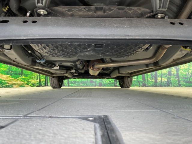 親切・丁寧な専門メカニックスタッフが応対！・車検・点検整備・事故等の修理などアフターサービスも安心。お車のカスタマイズもネクステージのサービススタッフまでご相談ください！