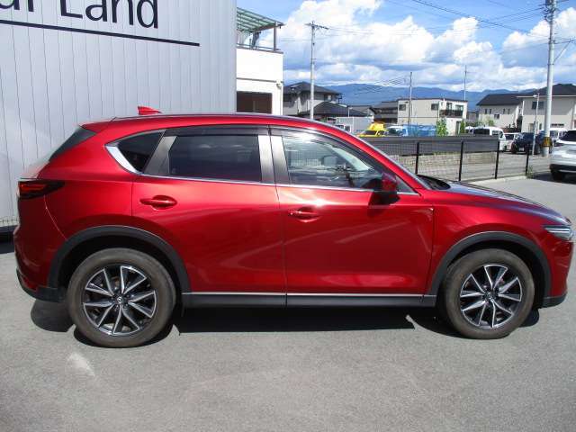 実用性が高く人気のCX-5です！