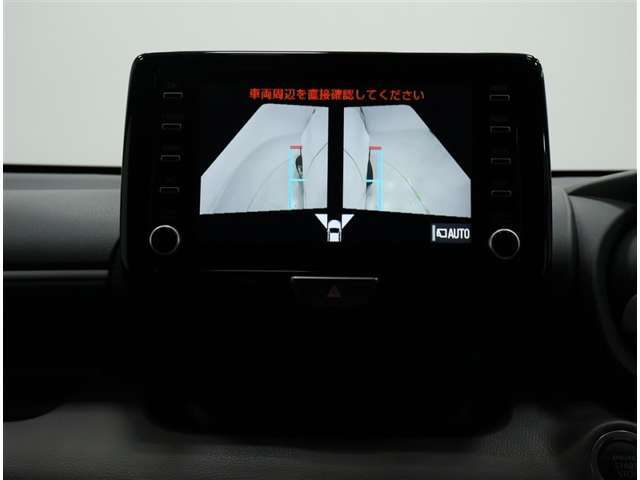 パノラミックビューモニター装備！サイドビュー・車両に取り付けたフロント、サイド、バックカメラの映像を合成して画面上に表示させることで、低速時の運転を補助する装置です。