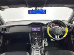 【インパネ全体】『インパネ全体』の画像になります。写真の内容に関してご不明点、ご質問等がございましたらお気軽にガリバー店舗までお問い合わせください。