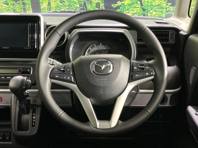 【アダプティブクルーズコントロール】高速道路での長距離走行が楽に！！自動で速度を保つクルーズコントロールが、衝突軽減システムと連携し、前方の車両を感知して車間を保つように速度調節してくれます！！