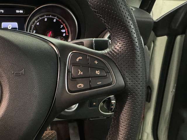 ★MB CLA180 シューティングブレーク X117 後期型 1.6L 入庫です！●アクティブブレーキアシスト！●ディスタンスパイロット！●アップルカープレイ＆アンドロイドオート！●パワーシート！