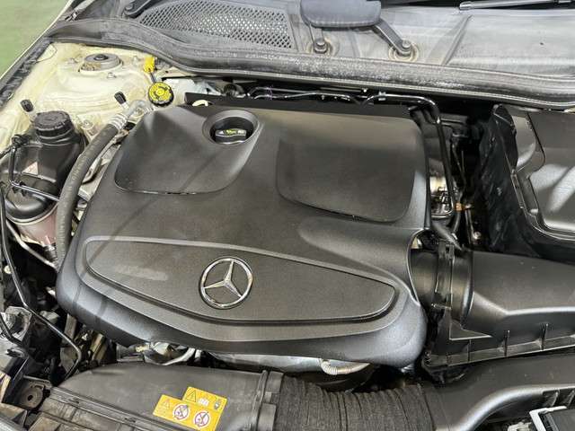 ★MB CLA180 シューティングブレーク X117 後期型 1.6L 入庫です！●アクティブブレーキアシスト！●ディスタンスパイロット！●アップルカープレイ＆アンドロイドオート！●パワーシート！