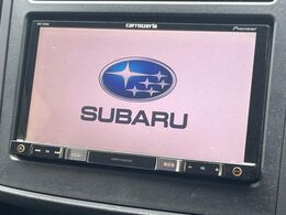 【純正ナビ】人気の純正ナビを装備。オーディオ機能も充実しており、Bluetooth接続すればお持ちのスマホやMP3プレイヤーの音楽を再生可能！毎日の運転がさらに楽しくなります！！