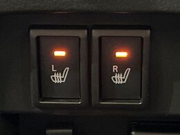 【シートヒーター】寒い日に重宝するシートヒーター！エアコンより早く温まってくれるので寒がりの人も安心ですね♪エアコンの温風は乾燥するから苦手、という方にもをおすすめです。