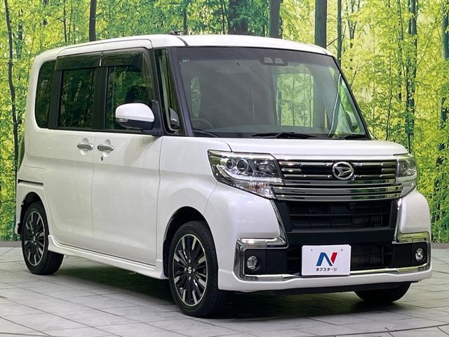 大好評のボディコーティング「弾スプラッシュコート」もご納車までに施工可能。通常のガラスコートと異なる、耐久年数6年の無機質ガラスコーティングが、ボディをキレイな状態に保ってくれます。