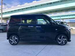 DNGA開発でつくり込んだアクセルのスロットル特性を最適化し、ストレスのない軽快な走りを実現した。