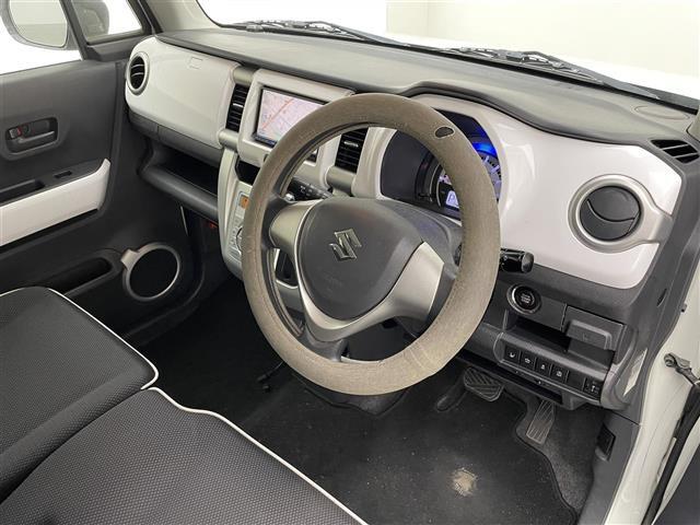 【インパネ全体】全方位で視界が広く、高い目線で運転もしやすいです！