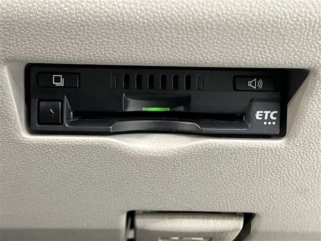 納車前に当社メカニックによる『プロの視点』で、お車を安全かつ安心して気持ち良くお乗り頂くために●エンジンオイル●オイルフィルターを新品に交換して納車します！無料TEL0078-6003-269666