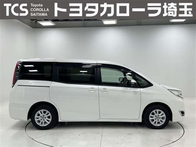 外板色はホワイトパールクリスタルシャイン（070）！全長469×全幅169×全高182センチ！5ナンバー登録となります！