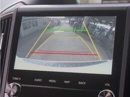 ◆バックカメラ◆リバースにするだけで映ります、後方の安全確認や、狭い駐車場での車庫入れ、雨の日や夜間など視界の悪い時に便利です！安全にバックする為には欠かせない装備です。