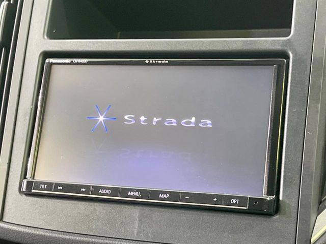 【ナビゲーション】使いやすいナビで目的地までしっかり案内してくれます。各種オーディオ再生機能も充実しており、お車の運転がさらに楽しくなります！！