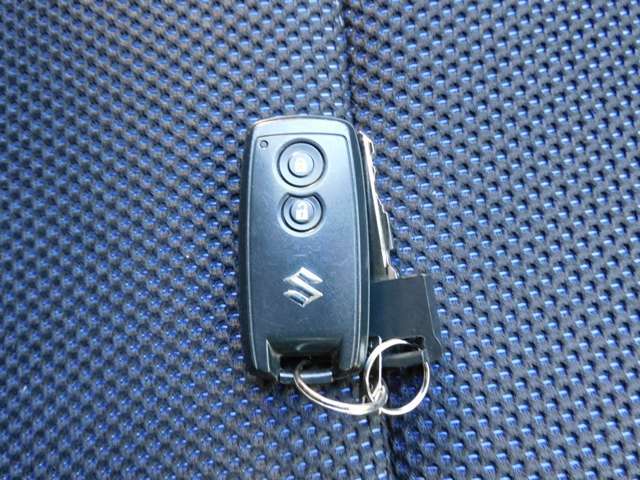 持っているだけでOK！とても便利なスマートキーです