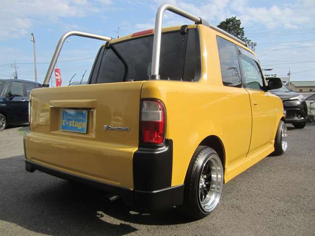 トヨタ bBオープンデッキ 1.5に付いてました トヨタ bBオープンデッキ 1.5 2002年 12.6万キロ (岡山県