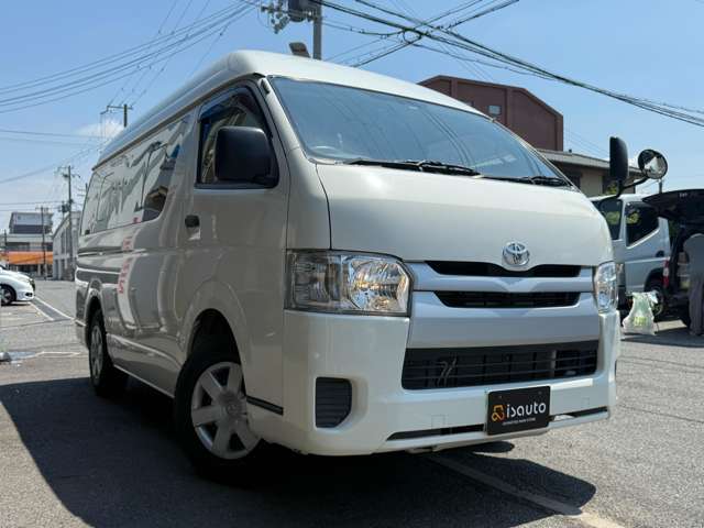 アイエスオートにはLINEでのお問い合わせも可能です！！まだ車あるかなー、もうちょっと写真が見たいなーなどなど、ちょっとした事でも大丈夫ですので、お気軽にお問い合わせ下さい☆@isautoで検索☆