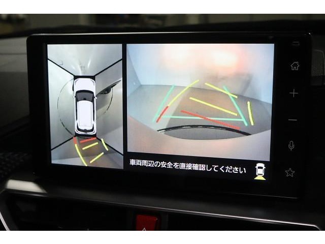 『全周囲モニター』　車両周辺の映像も表示するので、より安心です！