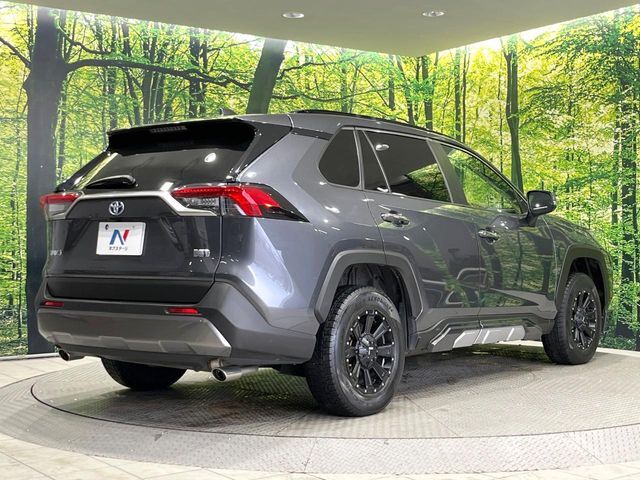 ☆全国のネクステージからお取り寄せが可能※！遠方の店舗に展示してあるクルマが気になる場合も、最寄りの店舗でご覧いただくことが可能です！是非私たちに要望をお聞かせください！※別途費用