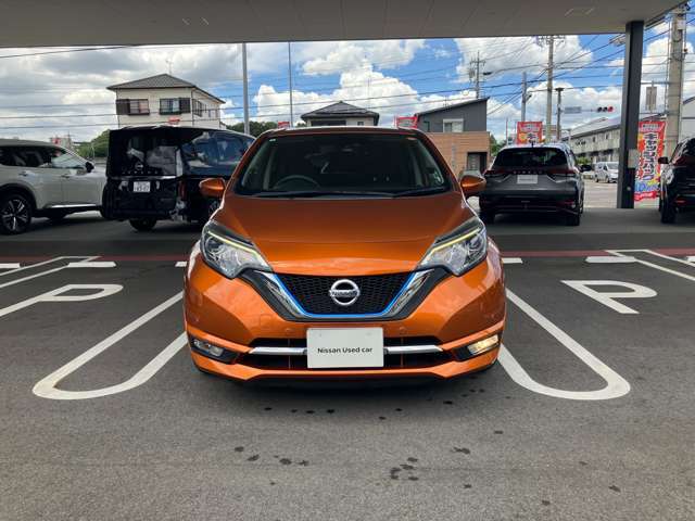 ご覧いただきありがとうございます。三河日産自動車株式会社　豊田梅坪店　です。お見積り/在庫確認は〈0078-6002-969206〉までお問い合わせください♪