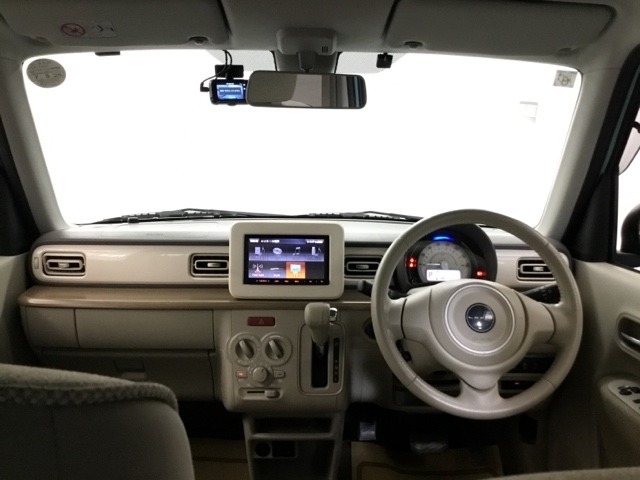 ドライバー目線の画像です。視界が確保されているので運転しやすいです。