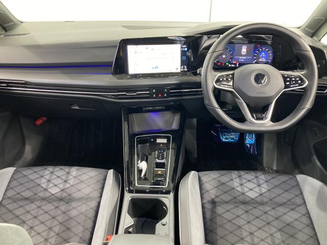 在庫確認や見積もり依頼、ご来店予約は専用フォーム、または「072-848-4907」Volkswagen大阪枚方まで遠慮なくお問い合わせ。皆様からのお問い合わせ、ご来場を心よりお待ちしております。