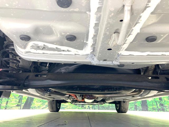 下回りがきれいなうちに、防錆加工の施工がオススメ。降雪地域はもちろん、沿岸部にお住いの方や、趣味でマリン・ウィンタースポーツをされる方にご好評いただいております。