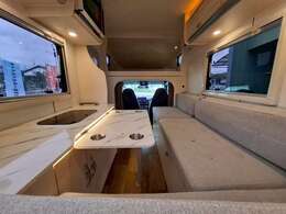 お食事や談笑を楽しめるダイネット！