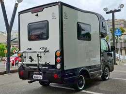 ボディサイズは長さ378cm×幅171cm×高さ248cmとなっております！