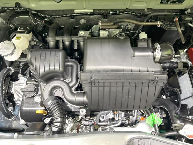 親切・丁寧な専門メカニックスタッフが応対！・車検・点検整備・事故等の修理などアフターサービスも安心。お車のカスタマイズもネクステージのサービススタッフまでご相談ください！