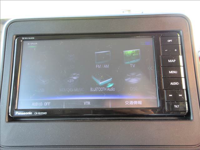 ナビ・フルセグTV・Bluetooth・DVD再生