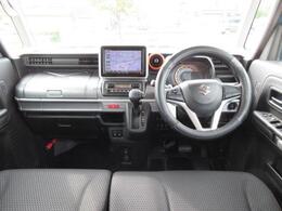 ご納車後も安心なプレミアム保証をご提案いたします。ナビや電装品、エアコンなども含めた600項目の充実した保証内容と安心のロードサービス付帯でサポートいたします。詳細はお尋ねください。