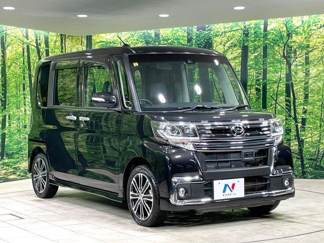 大好評のボディコーティング「弾スプラッシュコート」もご納車までに施工可能。通常のガラスコートと異なる、耐久年数6年の無機質ガラスコーティングが、ボディをキレイな状態に保ってくれます。