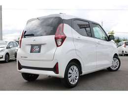 総額表示は愛媛県内で登録、納車を行った際のものとなっておりますので、その他の県に、お住まいの方は、スタッフまでご相談ください。