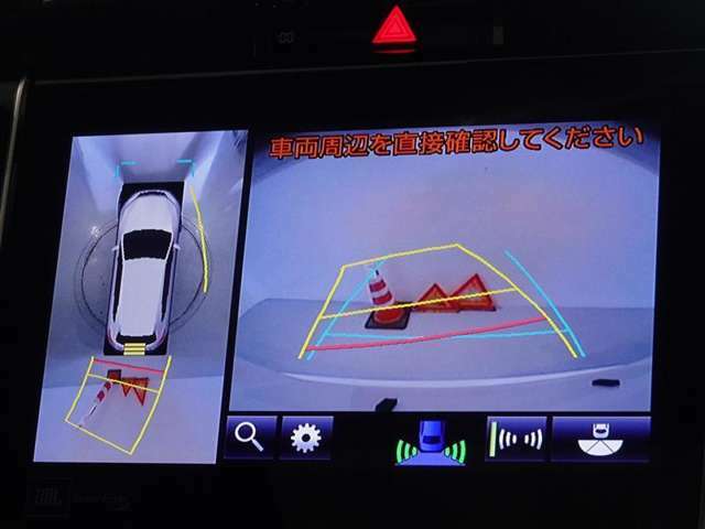 バックガイドモニターを装備してます、車庫入れもラクラクです。パノラミックビューモニターを搭載しています、上からの画像も表示されます。