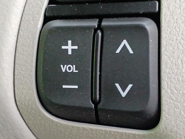 お車に合わせて無料保証以外にも、保証範囲、期間、距離を拡充させた有料保証もご用意しております！中古車の購入が初めてで不安・・・というお客様もご安心ください！
