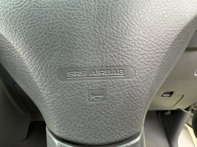 ダブルエアバック・ABS・衝突安全ボディなど安全性も良好な商用車です。