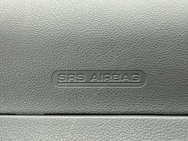 ダブルエアバック・ABS・衝突安全ボディなど安全性も良好な商用車です。