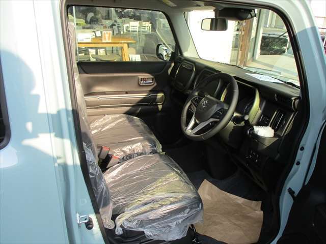 【トータルカーライフサポート】販売・点検・車検・保険・板金・ロードサービス・ローンなど車に関する事すべて対応できます。専任者がお客様の愛車を乗り出し後もフルサポート致します。