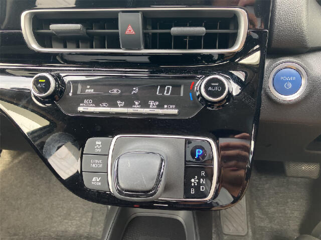 今の軽自動車は、とても広いです！当店では、セダン・ワゴン・スライドなど、様々なタイプの軽自動車を取り扱っております！