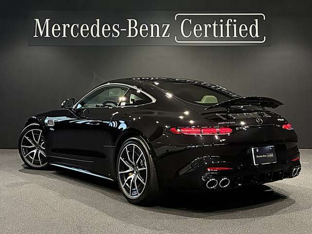 全ての車両に認定中古車保証2年付でご安心してお乗り頂けます。