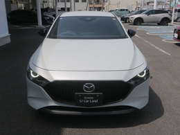燦爛とした美意識を感じさせるMAZDA3！『美しく走る』ことの歓び、優雅なひと時をお楽しみください。