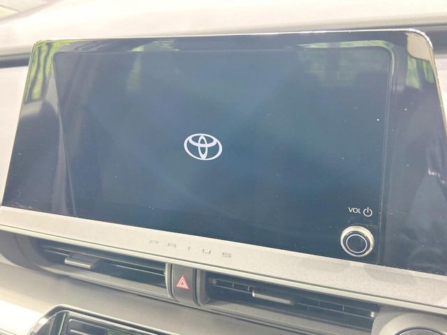 【8インチ　ディスプレイオーディオ】大画面のディスプレイはAppleCarPlayやAndroidAutoが利用可能。大きな画面でスマホナビアプリ等が利用いただけます♪