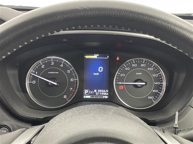 【スピードメーター】メーターがシンプルで見やすく運転しやすいですね！