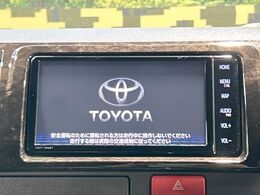 【純正ナビ】人気の純正ナビを装備。オーディオ機能も充実しており、Bluetooth接続すればお持ちのスマホやMP3プレイヤーの音楽を再生可能！毎日の運転がさらに楽しくなります！！