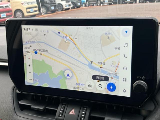 WECARSの店舗にはキッズコーナーがございます！お子様連れのお客様もごゆっくり車選びをお楽しみいただける空間です！