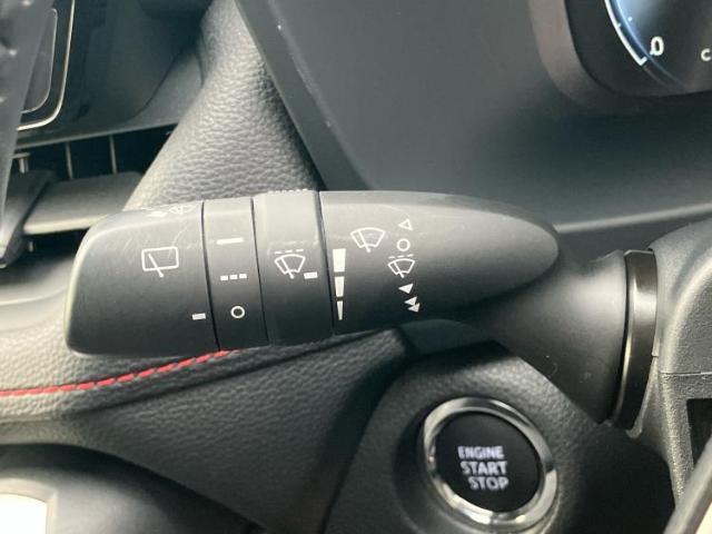 国産車から輸入車まで多様なお客様のニーズのお応えできるように、全国規模で豊富な在庫展開！車のことならWECARSへ！