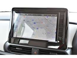 【ナビゲーション】ワイドで明るい液晶画面、簡単な操作方法、多機能ナビゲーション。知らない街でも安心です。